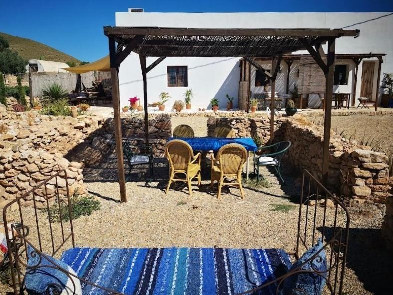 Cortijo La Ciclona Apartment Fernan Perez Exterior foto